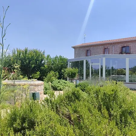 Alloggio per agriturismo Masseria Fontana Dei Fieri *